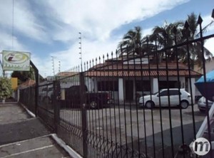 garagem-carros-trafico