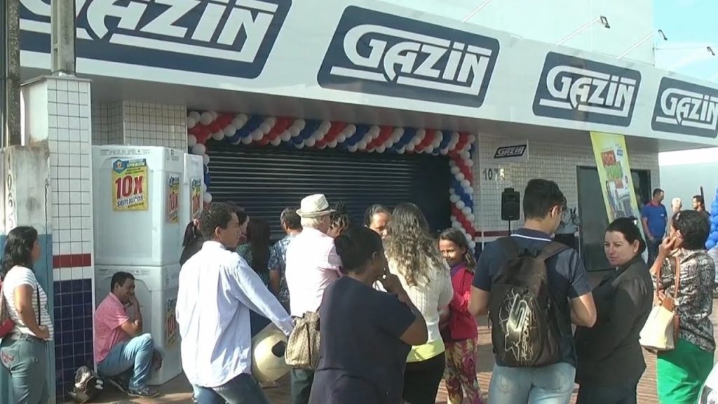 “Gazin, sempre fazendo o melhor pra você!” Inclusive, propaganda enganosa de vários produtos