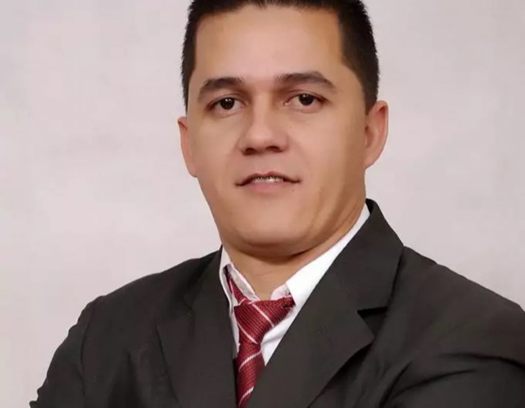 Vereador de Rio Verde agride e dá tapa na cara namorada após crise de ciúmes em festa de igreja