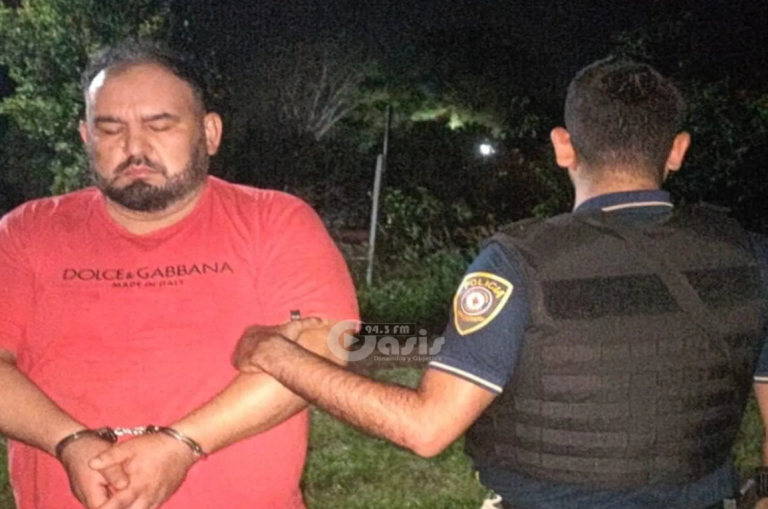 Polícia Paraguai prende suspeito de dirigir carro no crime do Shopping China
