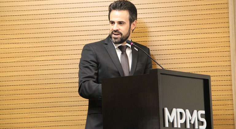 Após decisão do STF contra supersalários, PGJ evita comentar gastos milionários no MPE