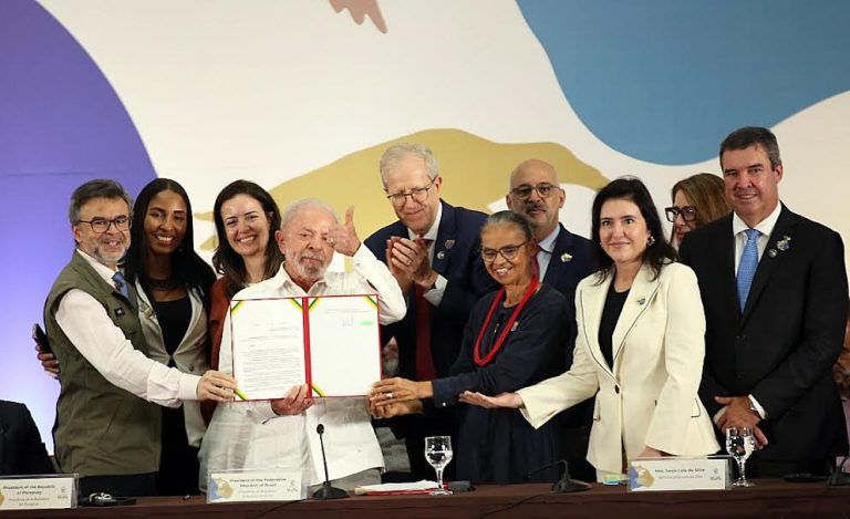 Lula amplia áreas protegidas e cria nova reserva ambiental durante conferência internacional em Campo Grande