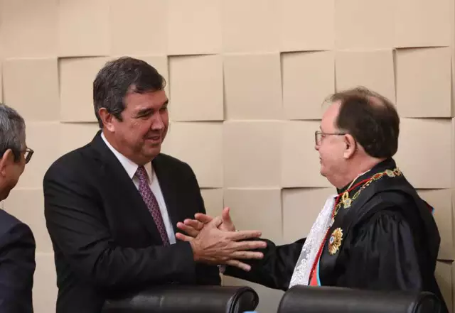 Licenças simultâneas abrem caminho para Pavan assumir governo de MS